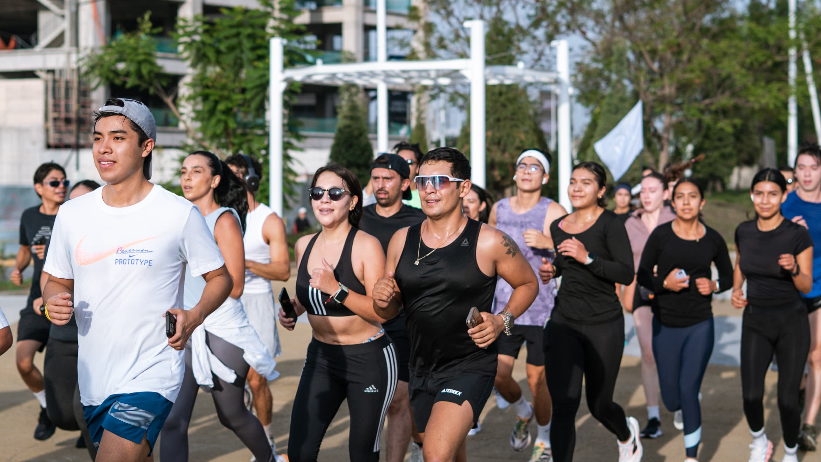 Contacto RUNNING ERA